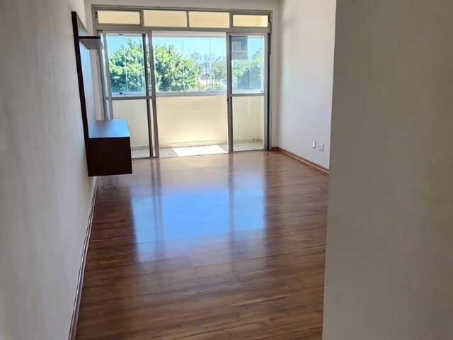 #408 - Apartamento para Venda em Jundiaí - SP